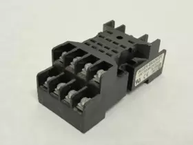 700-HN128 ALLEN-BRADLEY Relay Socket