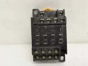 700-HN139 ALLEN-BRADLEY Relay Socket #3