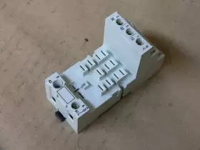 700-HN153 ALLEN BRADLEY Relay Socket