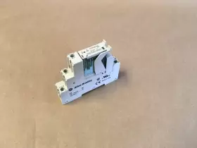 700-HN221 ALLEN-BRADLEY Relay Base Kb