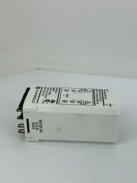 700-HSF12F12A1 ALLEN-BRADLEY Delay Relay #3