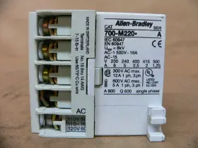 700-M220D ALLEN BRADLEY Control Relay #3