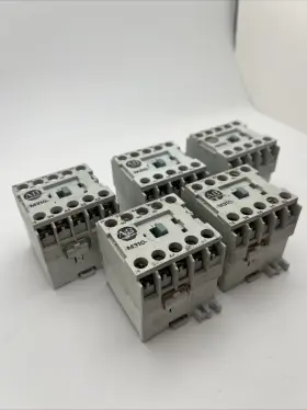 700-M310D ALLEN BRADLEY Mini Control Relay