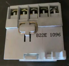 700-MB220 ALLEN-BRADLEY Control Relay #3