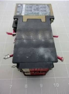 700-PK600A1 ALLEN BRADLEY Control Relay Drive Coil