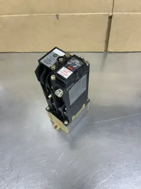 700-PLL11A1 ALLEN-BRADLEY Bul Pl Mechanical Latch Unit