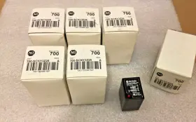 700-SCNY3Z25 ALLEN-BRADLEY Solid Relay Set Box