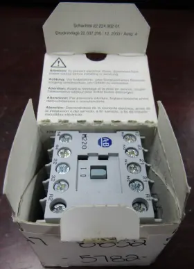 700DC-M220Z24S ALLEN-BRADLEY Vdc Control Relay #3