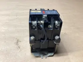 700DC-N200Z24 ALLEN-BRADLEY Control Relay