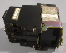 700DC-NM000Z24 ALLEN-BRADLEY Control Relay