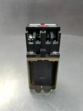 700DC-P000Z24 ALLEN-BRADLEY Relay #2