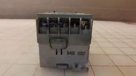 700KC-MB400 ALLEN BRADLEY Relay Mini Control #2