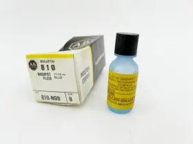 810-N9B ALLEN BRADLEY Dashport Fluid Relay Half Bottle