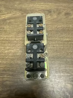 849-ZOD331 ALLEN-BRADLEY Pneumatic Timing Relay