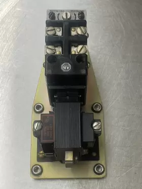 849A-Z0D24 ALLEN-BRADLEY Pneumatic Timing Relay #2