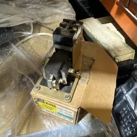 849A-ZOA24 ALLEN-BRADLEY Pneumatic Timing Relay