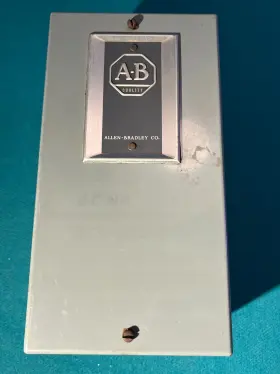 B-600A ALLEN-BRADLEY Enclosed Relay Steel Box Coil Amp