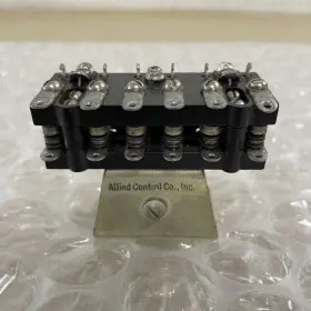 BNX-12 ALLIED CONTROLS Control Relay