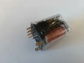 AZ420-12-203 AMERICAN ZETTLER Relay