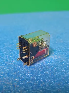AZ421-1011-1HUS AMERICAN ZETTLER Zettlergeneral Relay Vdc
