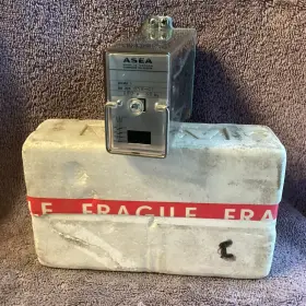 052-CP ASEA Rxmk Combiflex Relay