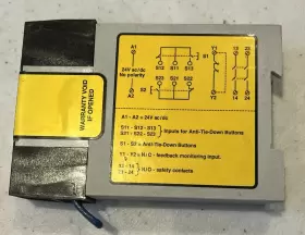 AT-FM-10K BANNER Safety Relay #3