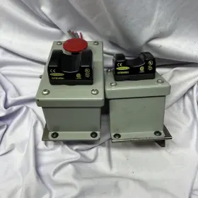 OTBVR81 BANNER Optical Touch Sensor Btn Ac Spdt Relays