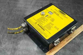 USCD-2T3E BANNER Mini Screen Light Curtain Safety Control Box