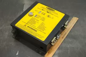 USCT-1 BANNER Micro Screen Light Curtain Safety Control Box