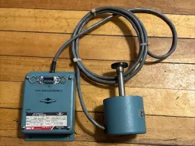 221AHS-A16 BARATRON Mks Pressure Transducer