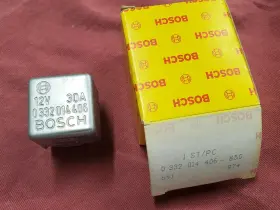 0332014406 BOSCH Relay Terminal Top Amp