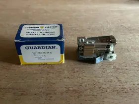 3124 BRAND GUARDIAN ELECTRIC MFG CO Solenoid Switch Coil Nos #2
