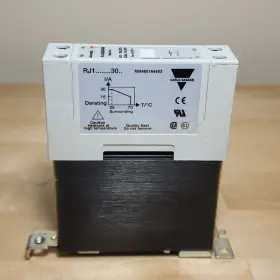 RJ1A23A30U CARLO GAVAZZI Solid Relay