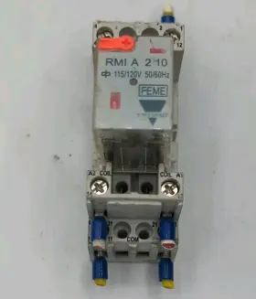RMI-A-2-10 CARLO GAVAZZI Relay Zmi Socket Base #2