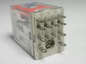 RMIA-4-5-24DC CARLO GAVAZZI Feme Relay #3
