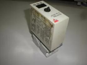1420-156-024 CARLOS GAVAZZI Infrared Relay Powers Up #3