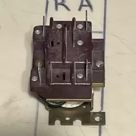 HN61KJ007 CARRIER Furnace Relay #3