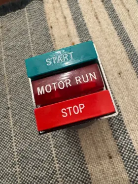 061128 CUTLER-HAMMER Push Motor Start Contact Block