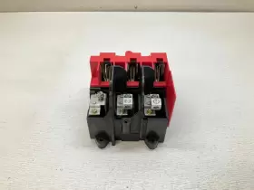 17-16921 CUTLER HAMMER Disconnect Tsc