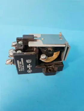 9575H2526A CUTLER HAMMER Relay Great #3