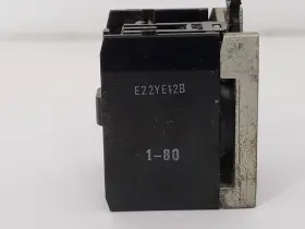 E22C0 CUTLER HAMMER Contact Block #3