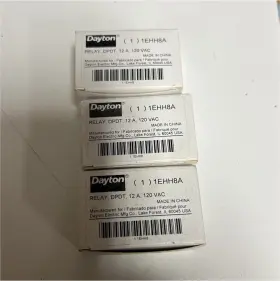 1EHH8A DAYTON Plug Power Relay Coil Indicator