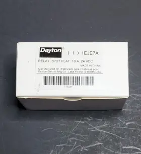1EJE7A DAYTON Relay Flat