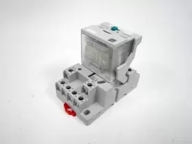 1FC15-1FC11 DAYTON Socket Vdc Plug Relay