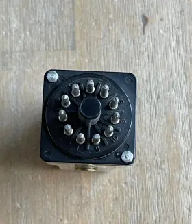 3X742A DAYTON Electric Relay Pin #3