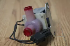 DSVP10-408S3F DELTROL CONTROLS Dispense Valve Pump #3