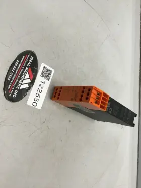 BG5924.02-61 DOLD Safemaster Relay