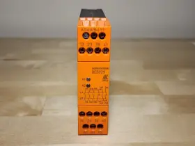 BG5929.48-100 DOLD Safemaster Safety Relay