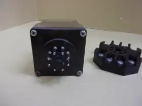 D2100 DYNATEC Di Dynacorp Relay Socket #2