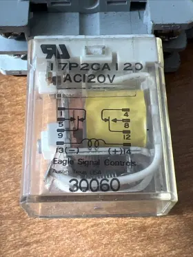 17P2CA120 EAGLE SIGNAL Relay Base #3